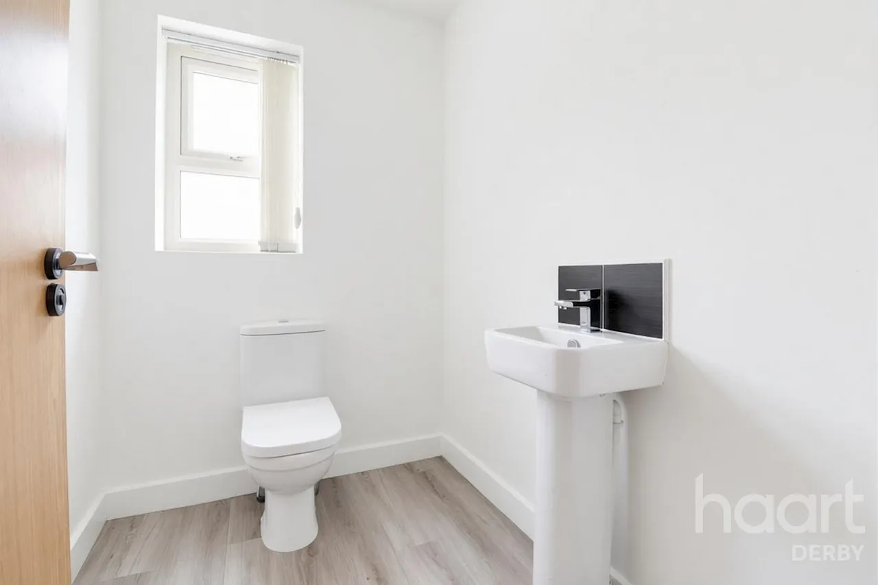 Bramblehedge Drive, Sinfin, DE24, photo 9