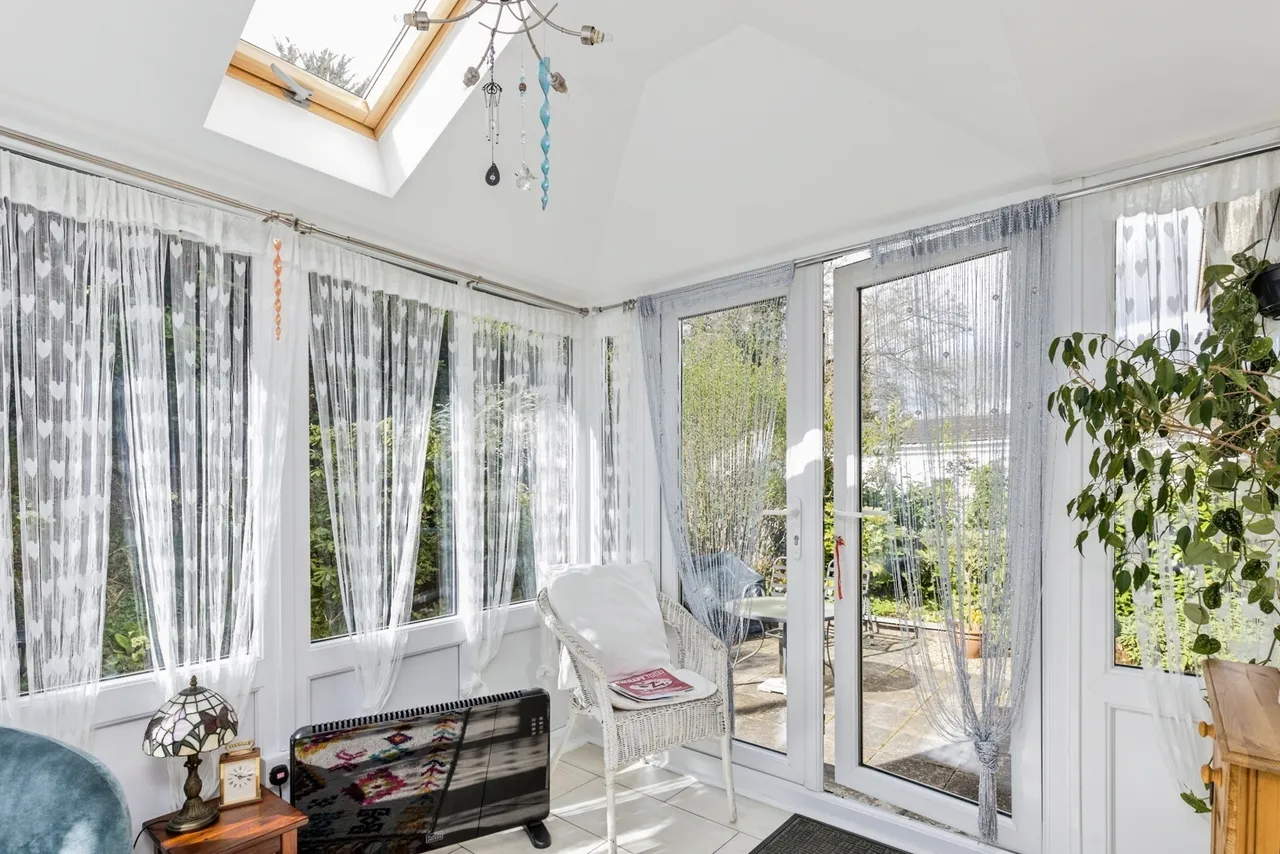 Lark Rise, Turners Hill Park, RH10, photo 18