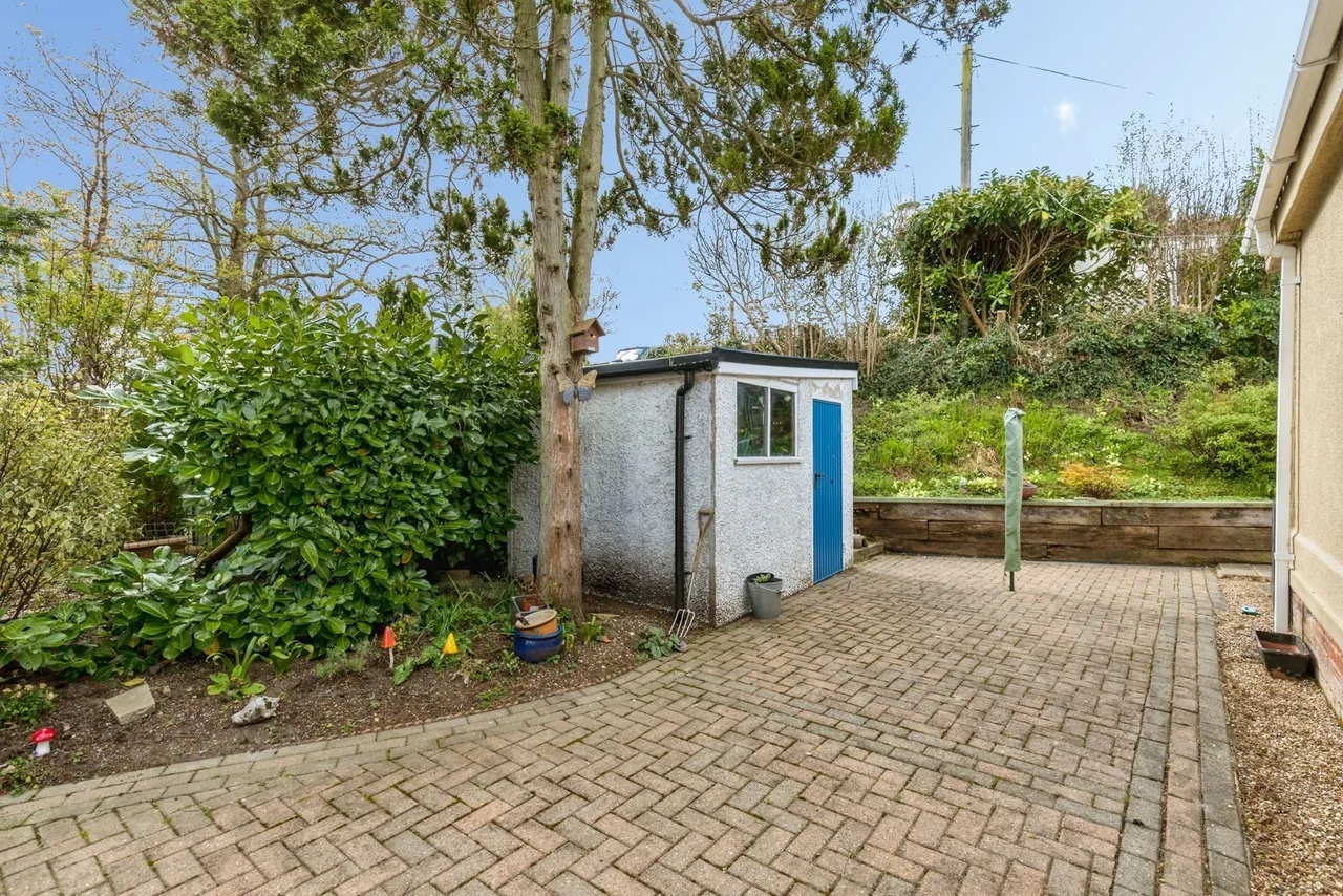 Lark Rise, Turners Hill Park, RH10, photo 19