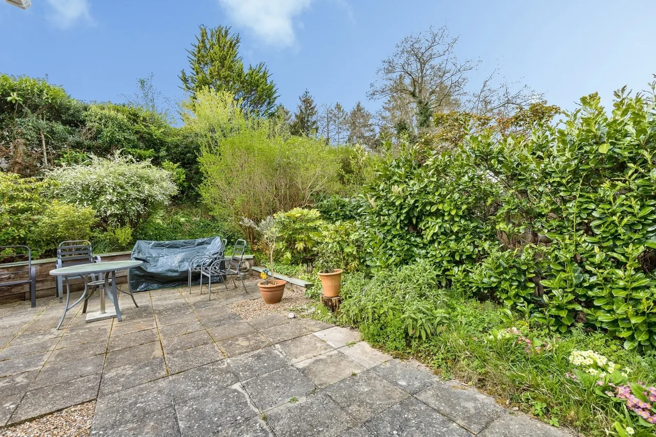 Lark Rise, Turners Hill Park, RH10, photo 6