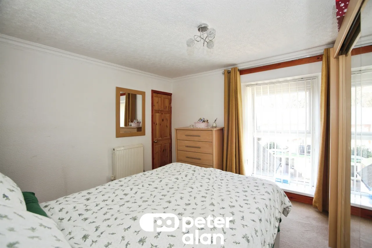 High Street, Newport, NP11, photo 8