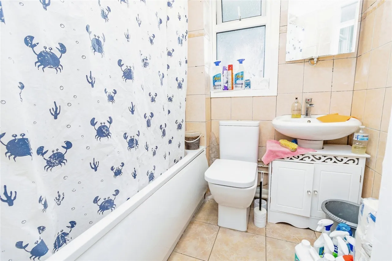 Forest Rise, Eaglestone, Milton Keynes, Buckinghamshire, MK6, photo 13