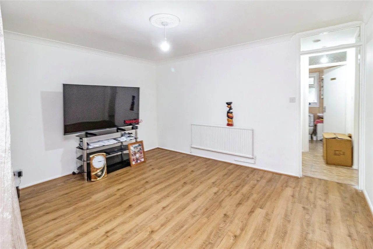 Forest Rise, Eaglestone, Milton Keynes, Buckinghamshire, MK6, photo 2