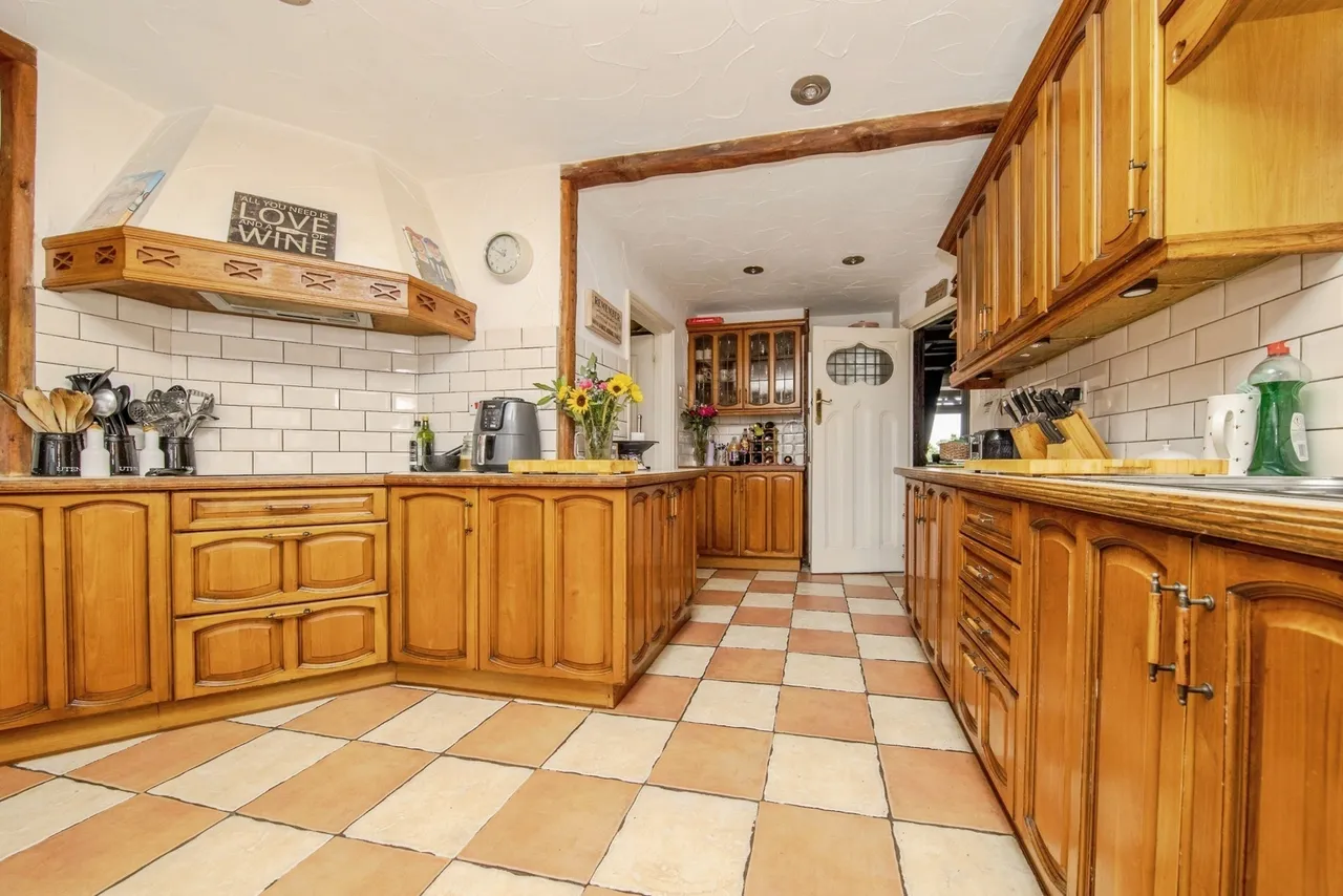 Arnold Road, Clacton-on-Sea, Essex, CO15, photo 4