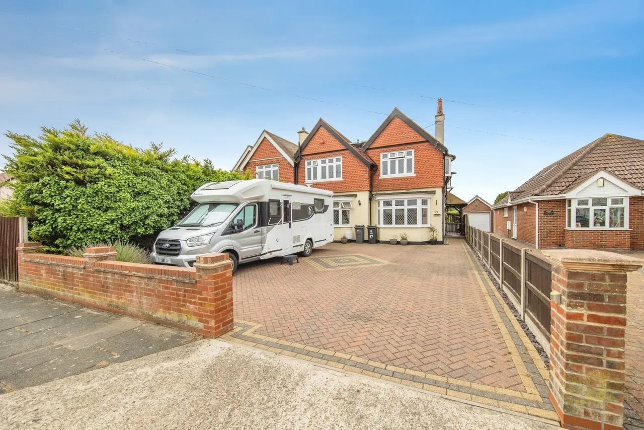 Arnold Road, Clacton-on-Sea, Essex, CO15, photo 17