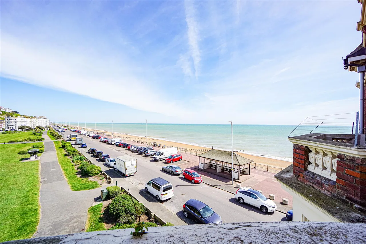 Grosvenor Gardens, St Leonards-On-Sea, photo 8