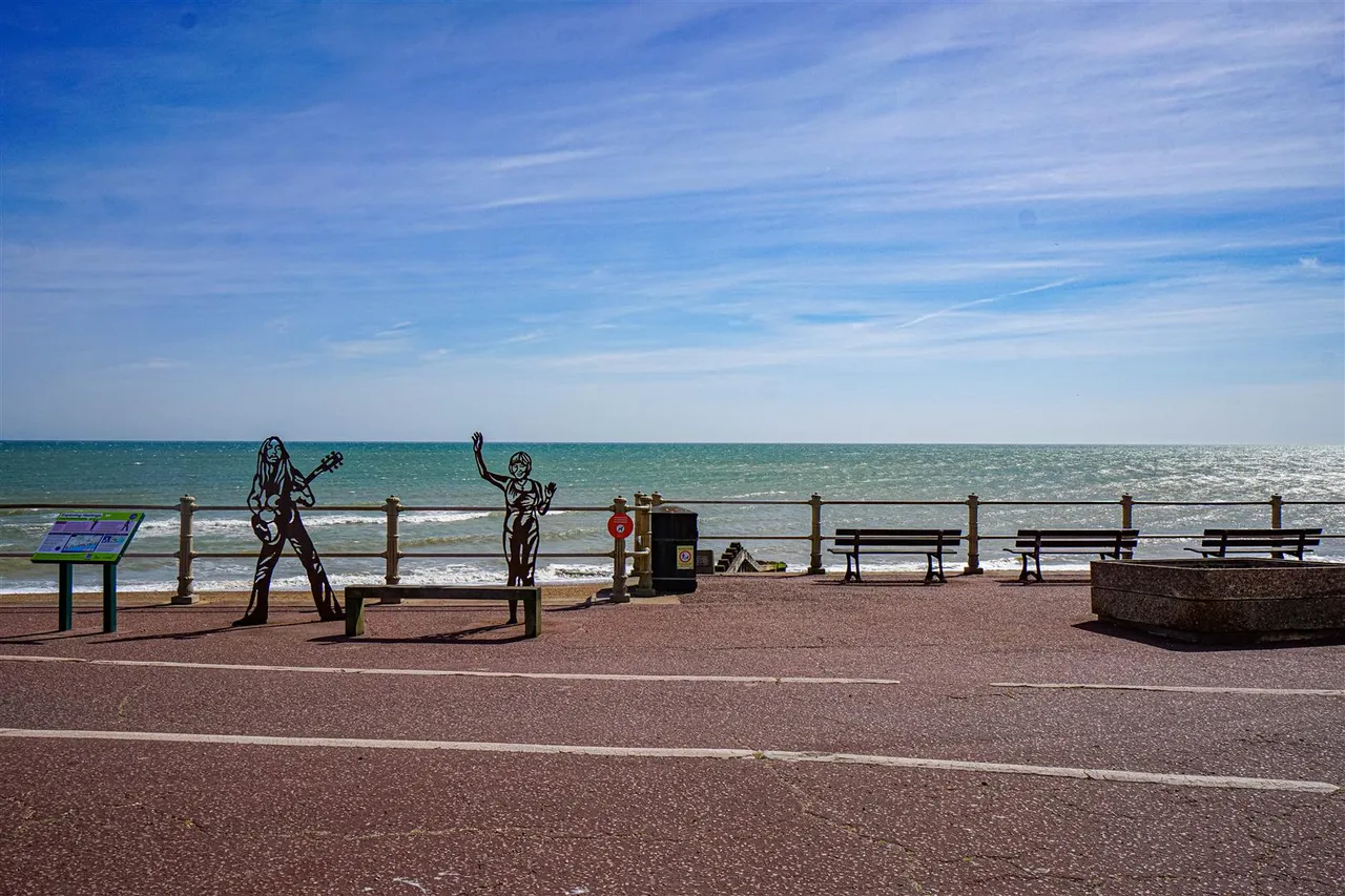 Grosvenor Gardens, St Leonards-On-Sea, photo 17