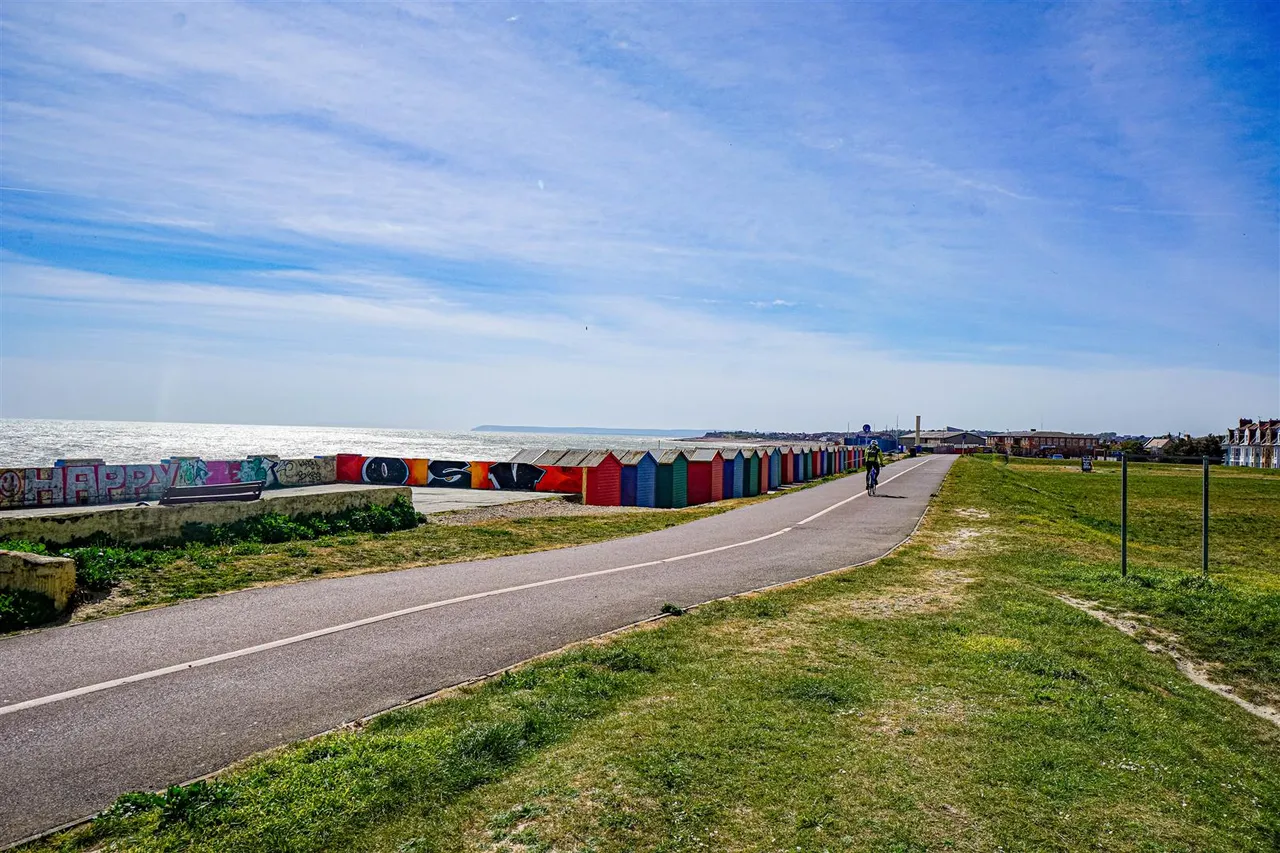 Grosvenor Gardens, St Leonards-On-Sea, photo 18