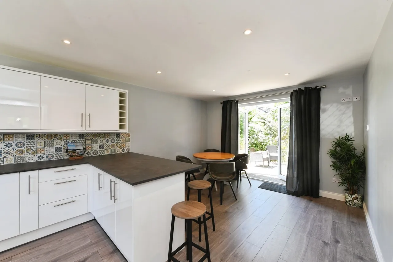 Manor Farm Close, Goldsithney, TR20, photo 2