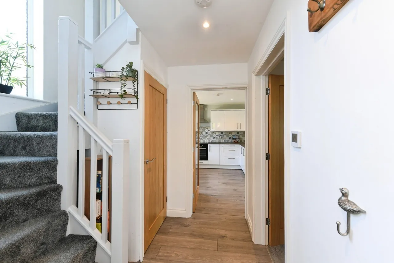 Manor Farm Close, Goldsithney, TR20, photo 9