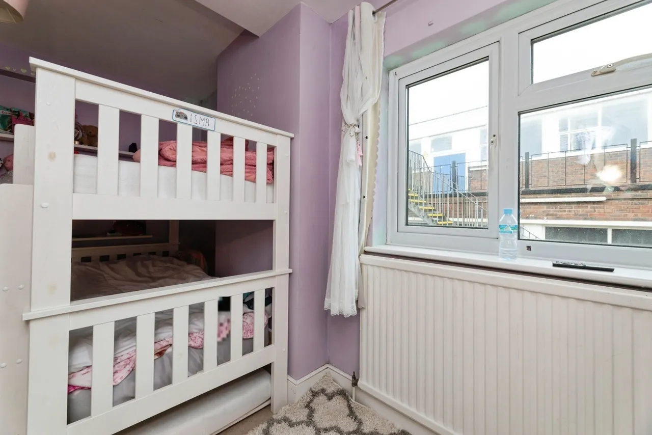 Wedderburn Road, Barking, IG11, photo 14