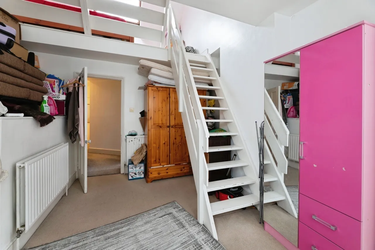 Wedderburn Road, Barking, IG11, photo 10