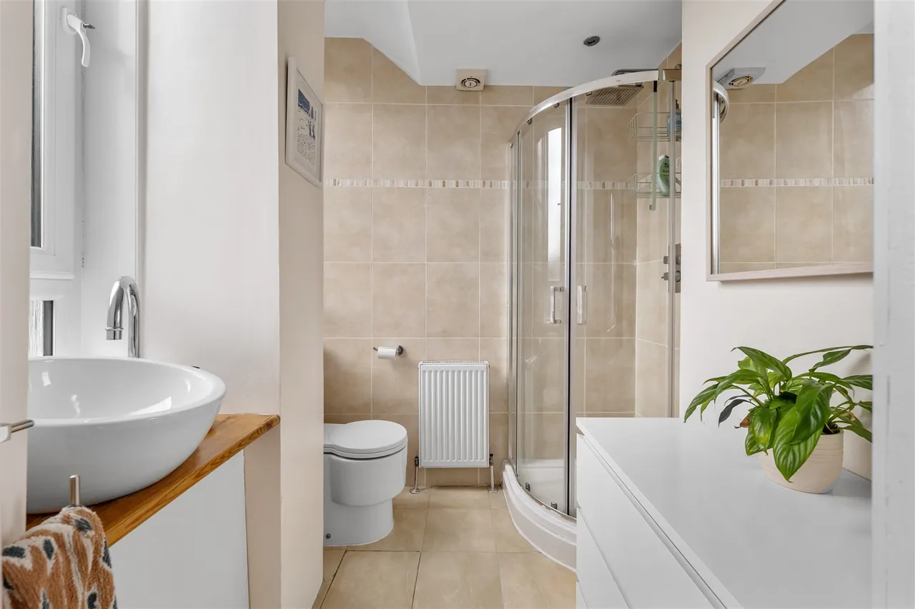 3/2 279 Crow Road, Broomhill, G11 7BG, photo 6