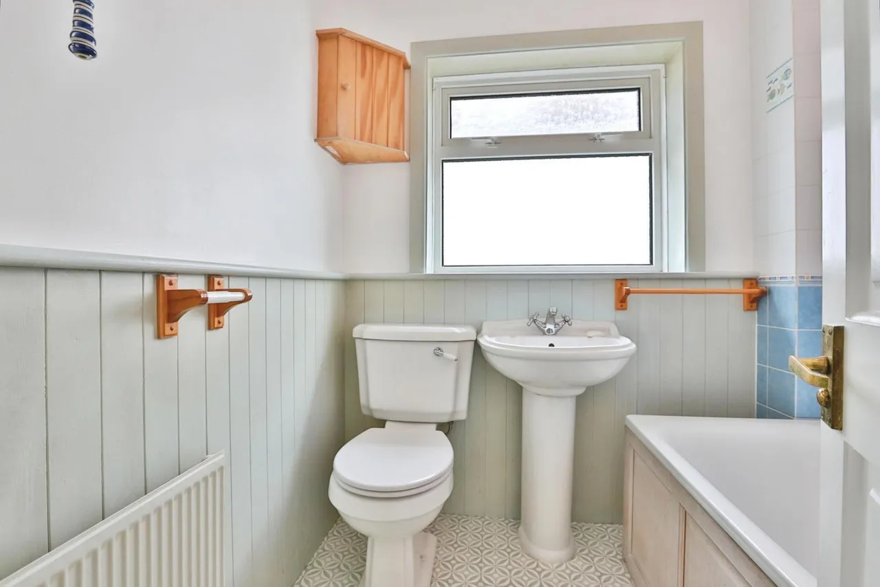 Muscliffe Lane, Throop Village, BH9, photo 8