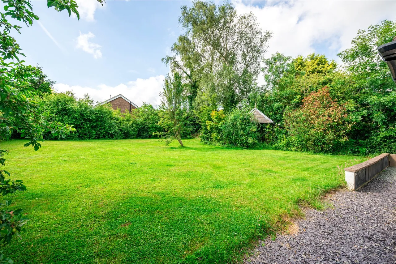 Welsh Road, Priors Hardwick, CV47, photo 8