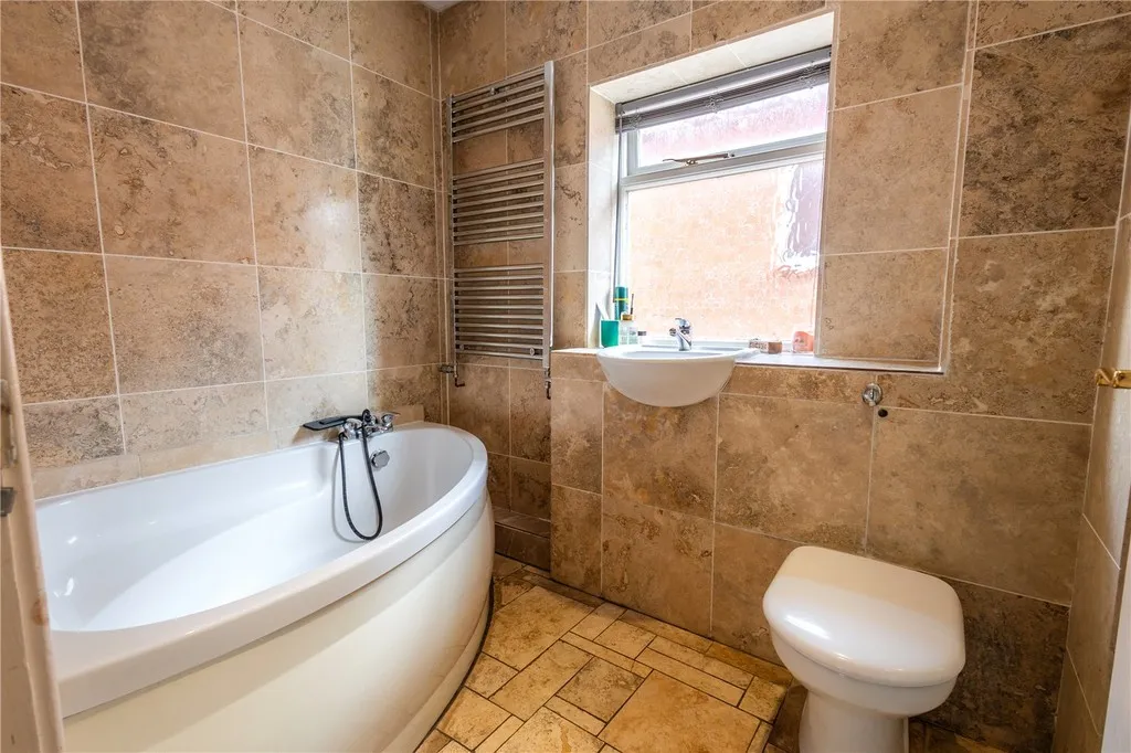 Rembrandt Drive, Shawbirch, TF5, photo 16