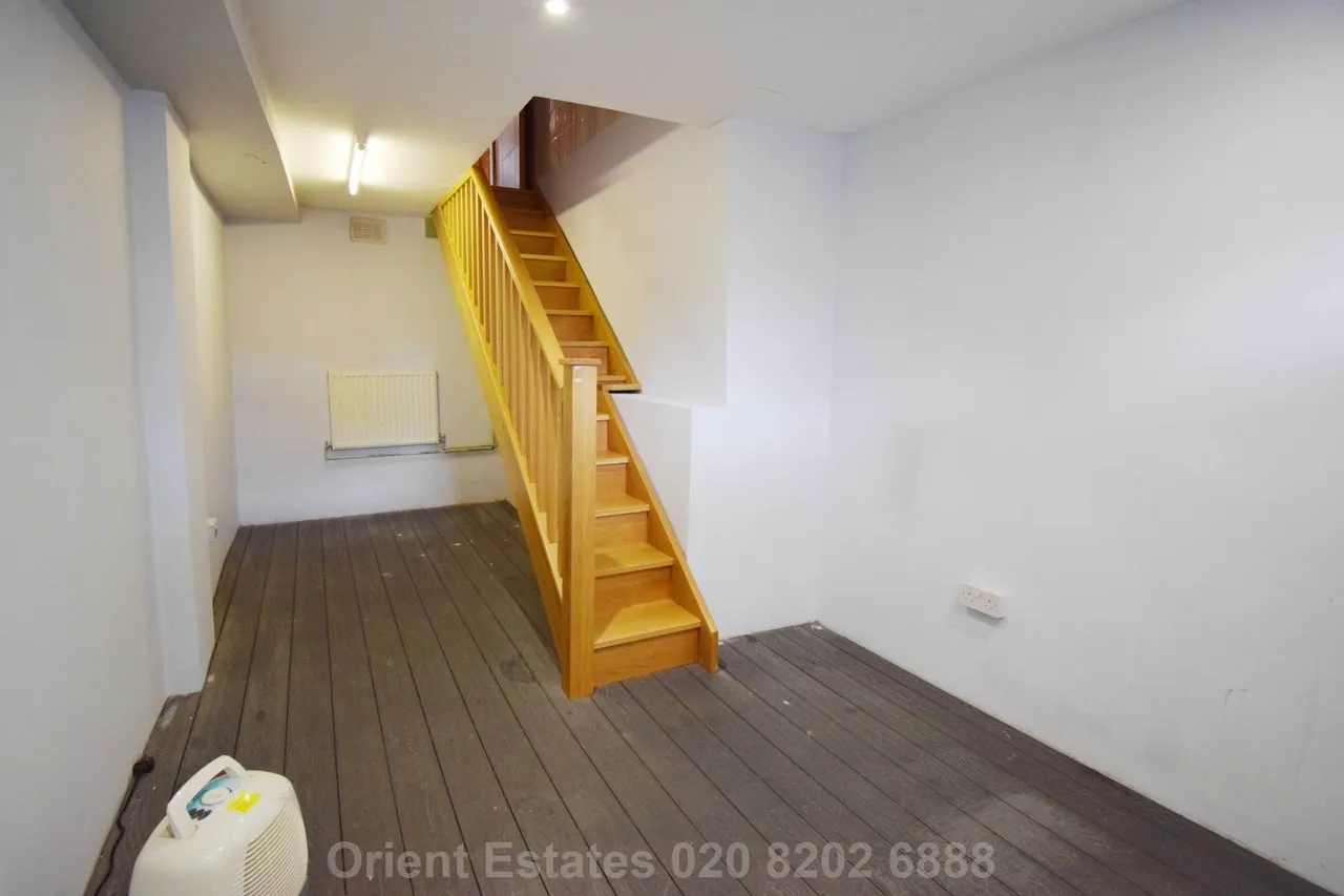 Neeld Crescent, London, NW4 3RP, photo 15