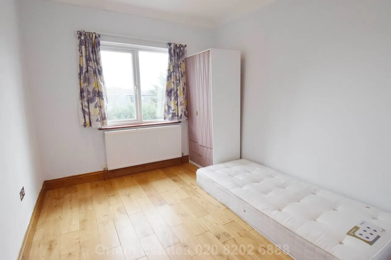 Neeld Crescent, London, NW4 3RP, photo 9