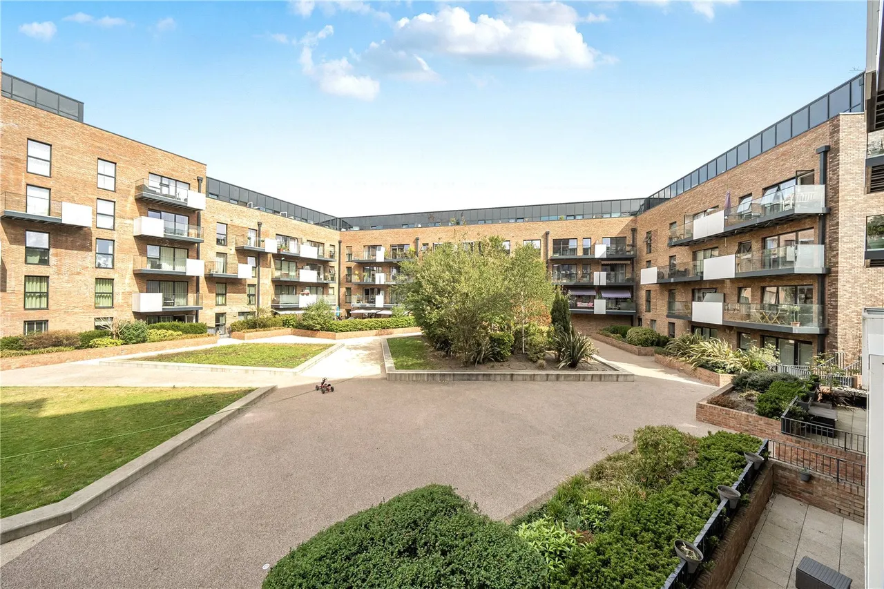 Purbeck Gardens, Sydenham, SE26, photo 17