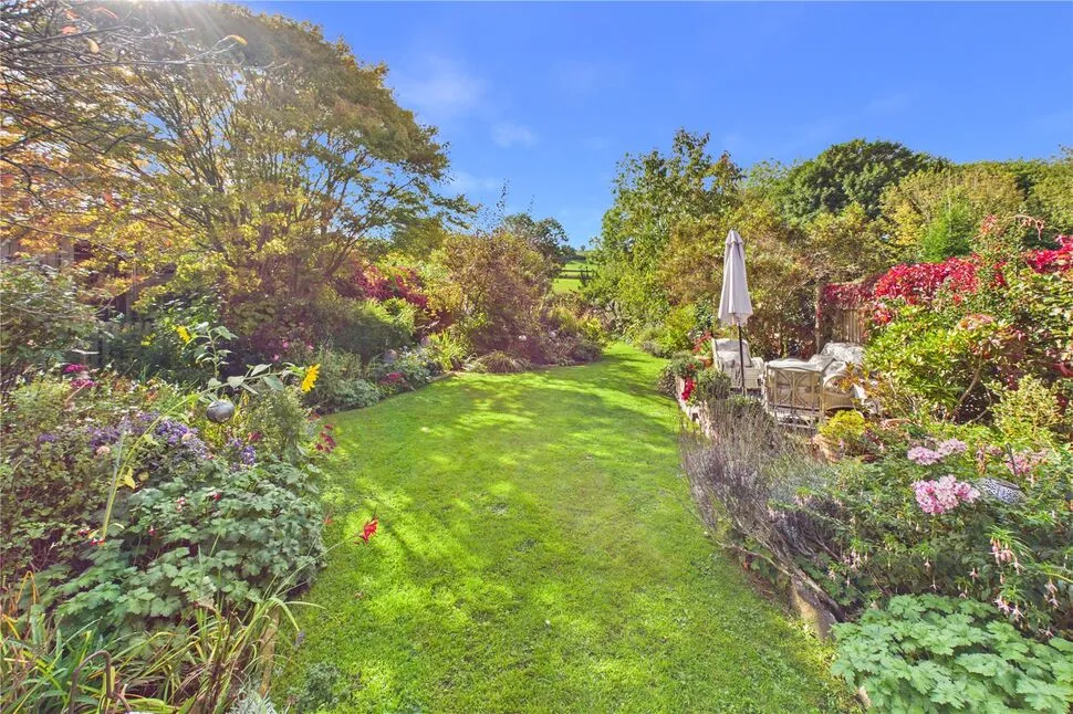 Coronation Terrace, Chilcompton, BA3, photo 2