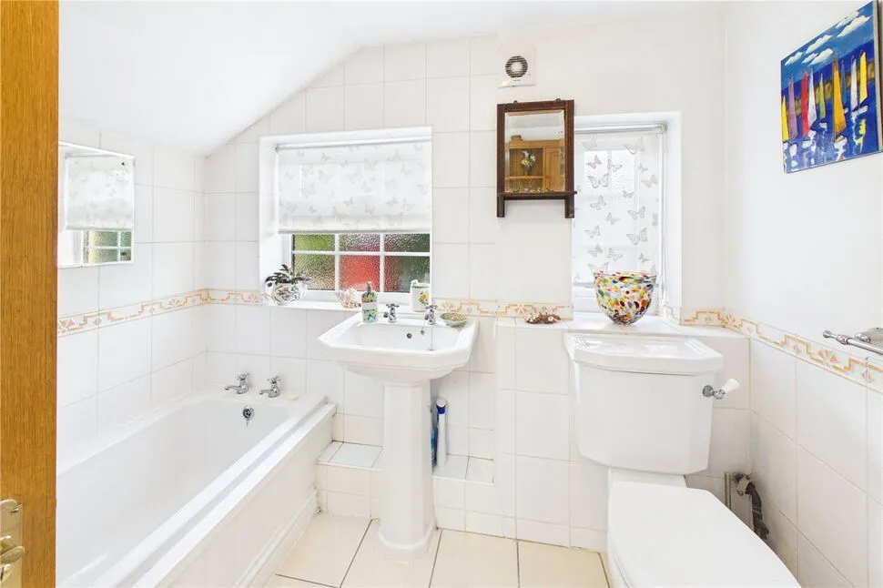 Coronation Terrace, Chilcompton, BA3, photo 18