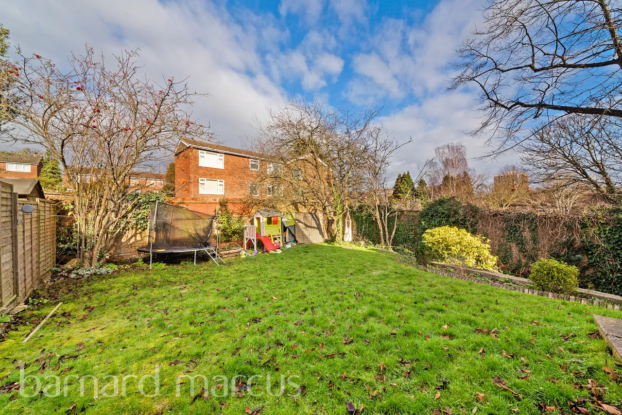 Tapestry Close, Sutton, SM2, photo 10
