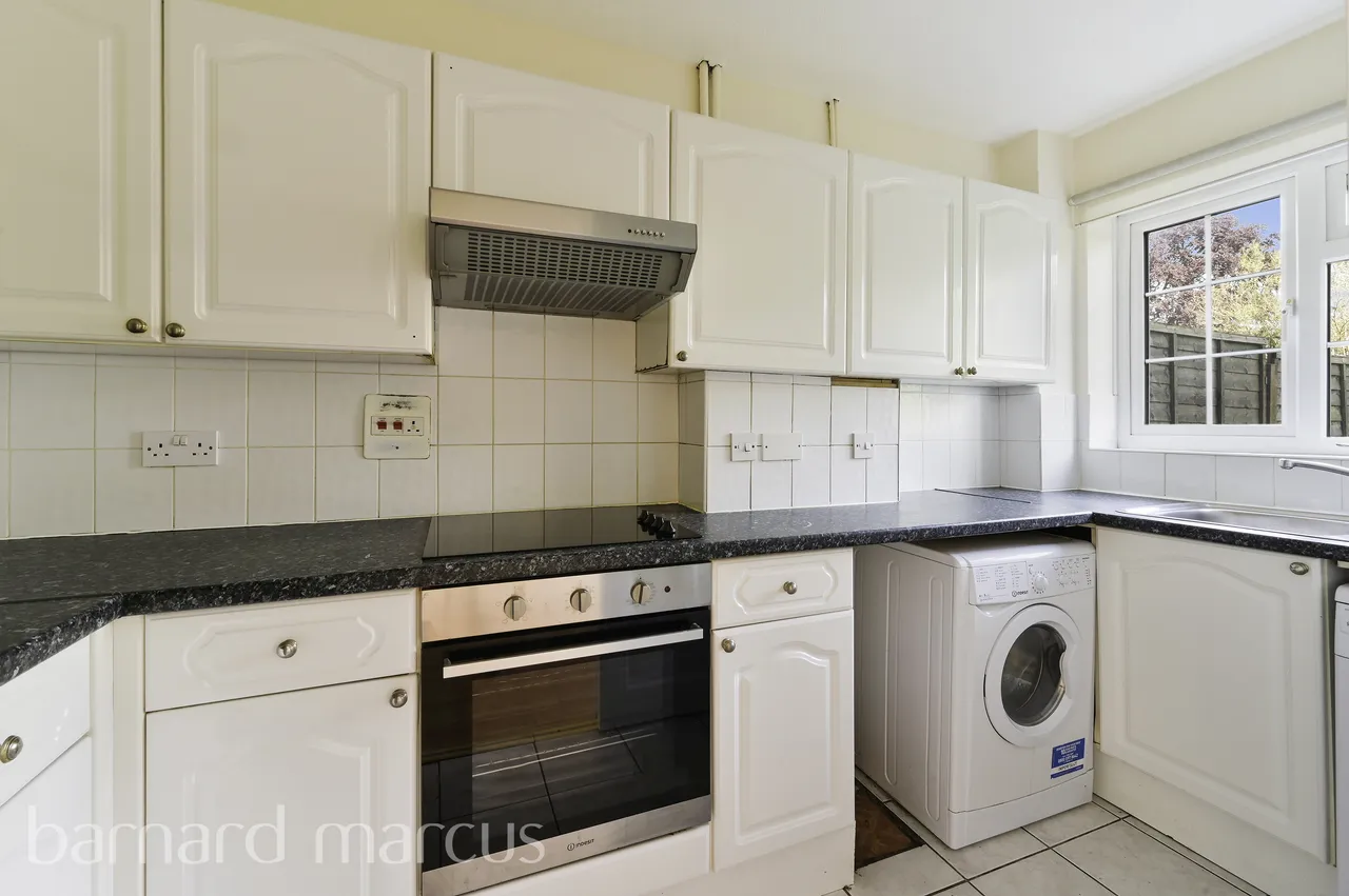 Tapestry Close, Sutton, SM2, photo 6