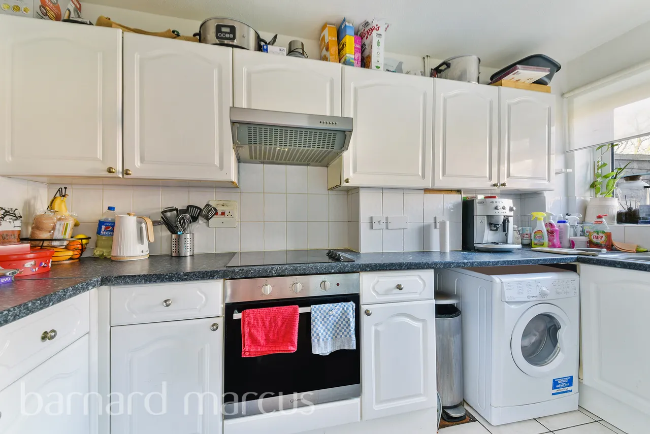 Tapestry Close, Sutton, SM2, photo 11