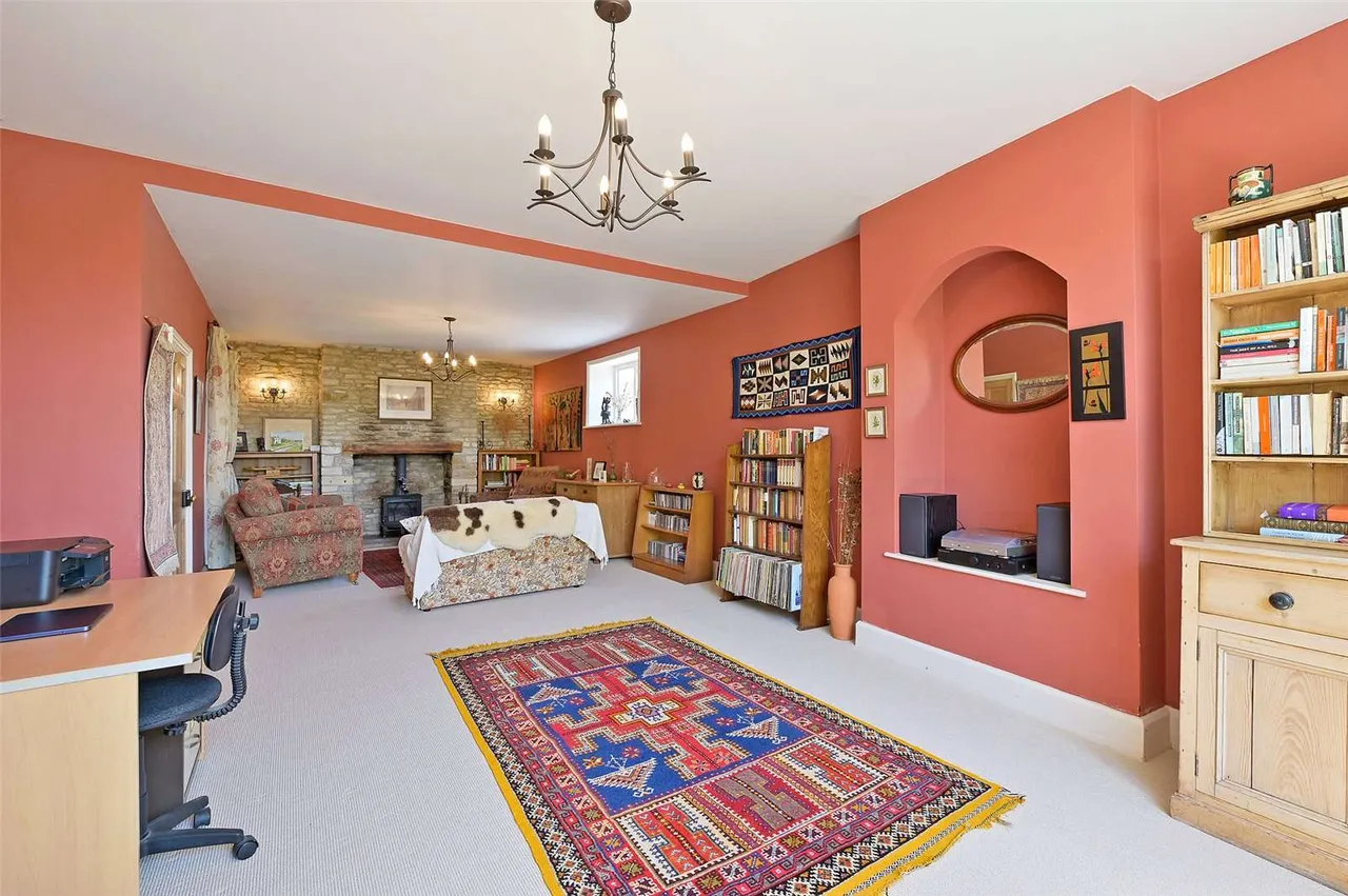 Pond Hill, Stonesfield, OX29, photo 8