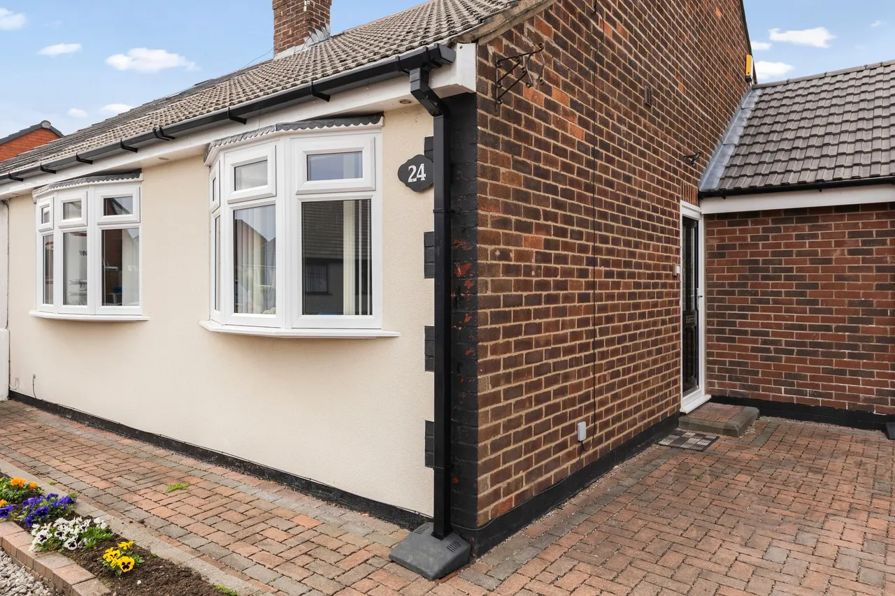 Tewkesbury Road, Golborne, Warrington, WA3 3LZ, photo 5