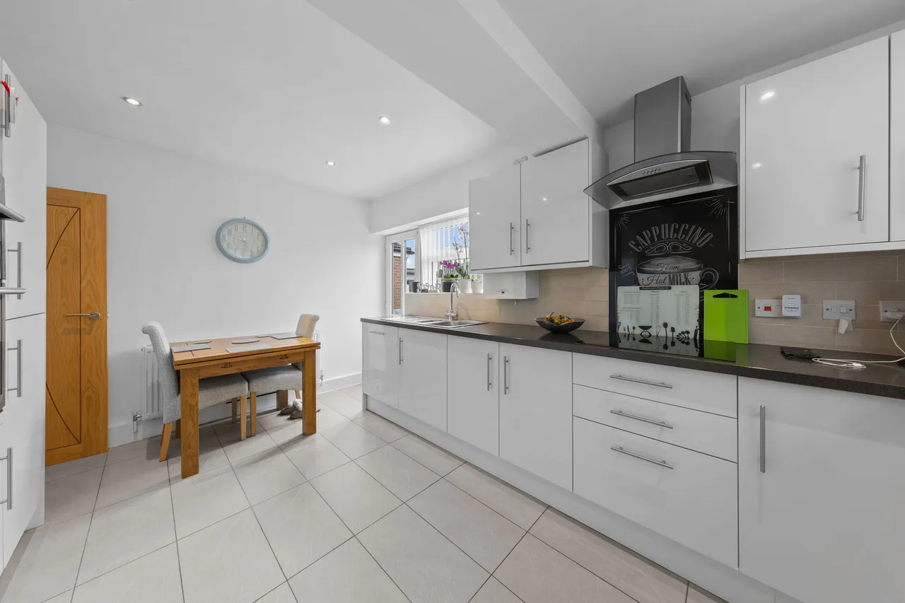 Tewkesbury Road, Golborne, Warrington, WA3 3LZ, photo 8
