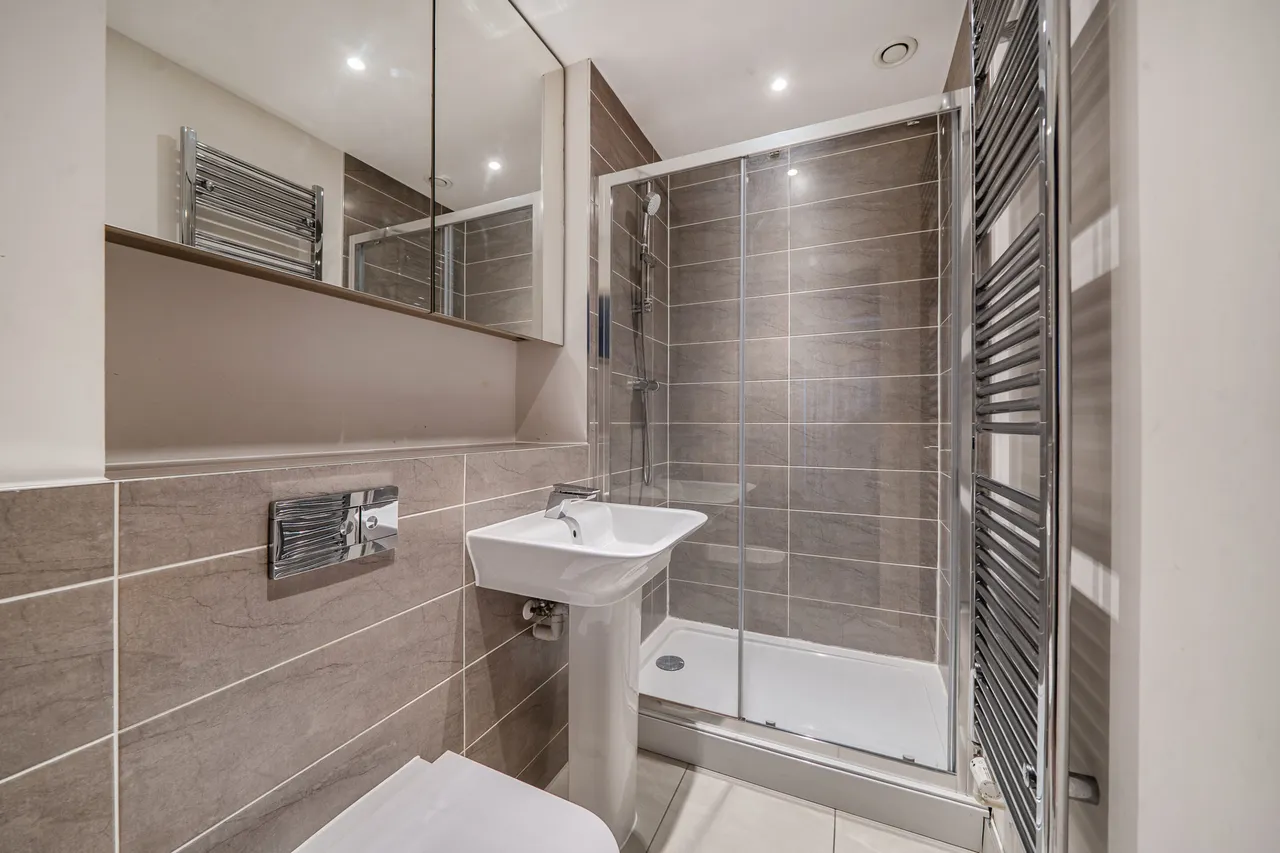 Arla Place, Ruislip, HA4, photo 10