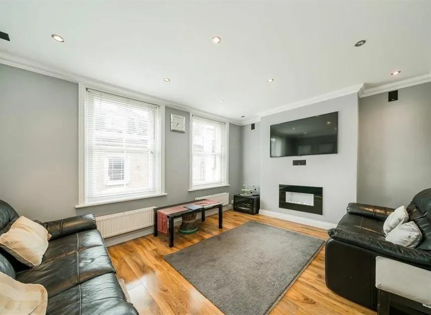 Cheshire Street, Shoreditch, E2, photo 2