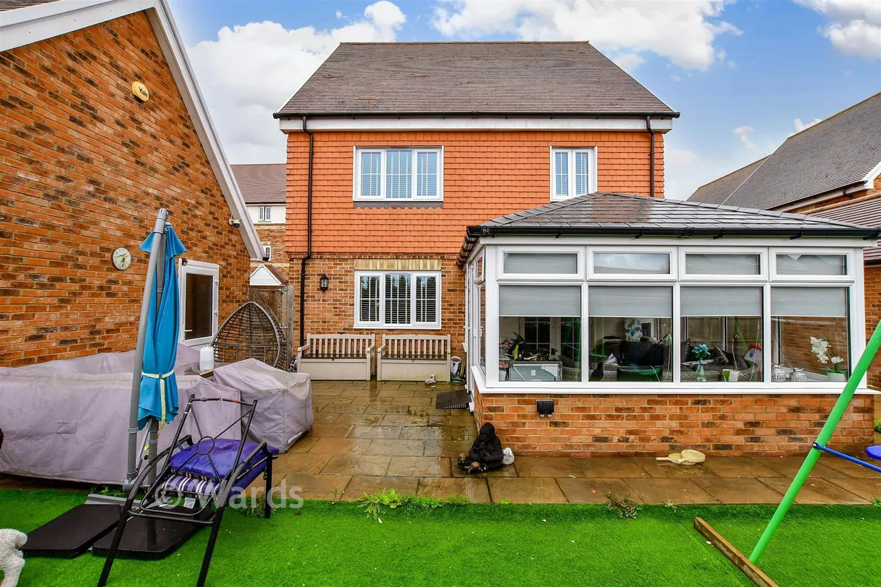 Lodge Close, Allington, ME16, photo 2