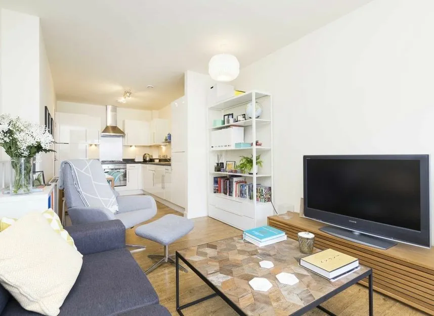 Dunston Road, Kingsland Road, E8, photo 3