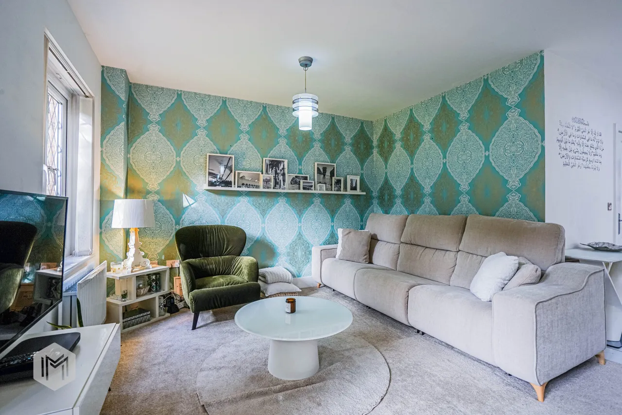 Reeceton Gardens, Bolton, BL1 5BG, photo 3