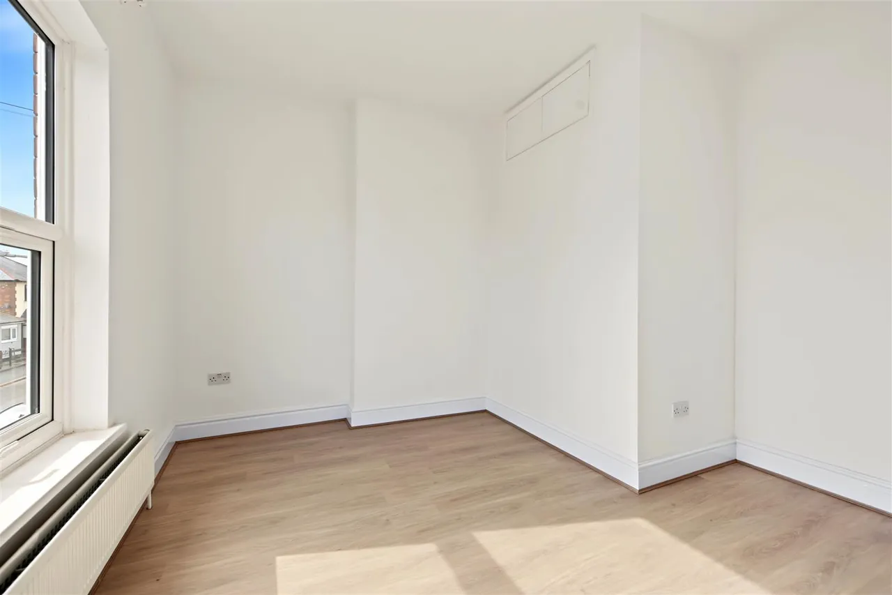 Oakleys Road, Long Eaton, NG10, photo 8