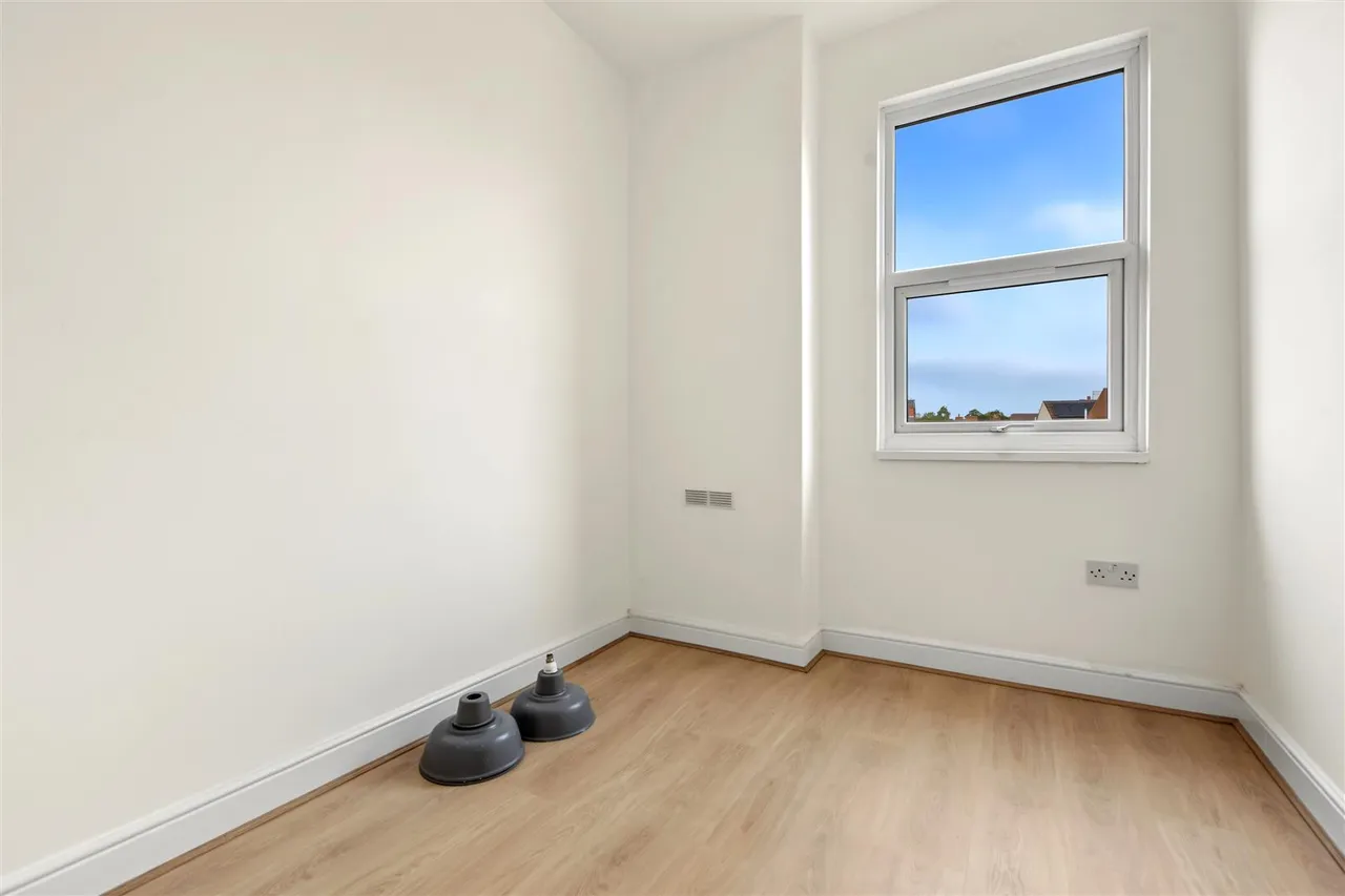 Oakleys Road, Long Eaton, NG10, photo 9