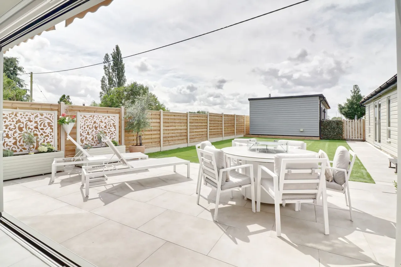 Ardley Crescent, Hatfield Heath, CM22, photo 30