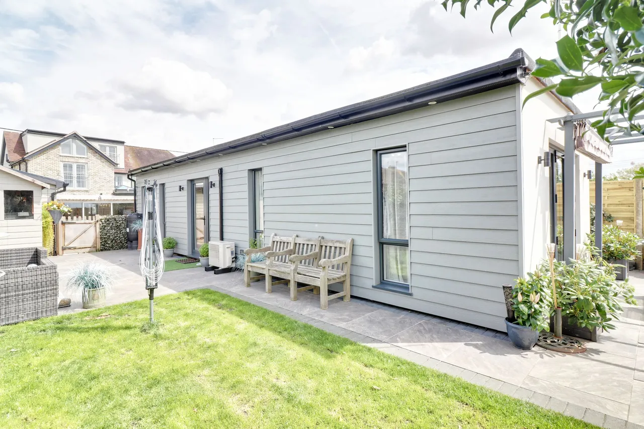 Ardley Crescent, Hatfield Heath, CM22, photo 31