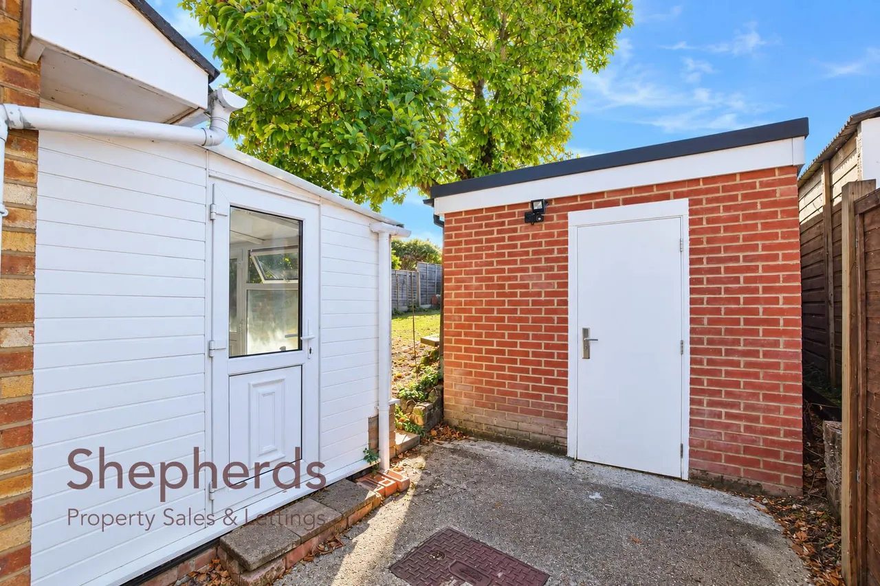 Bonney Grove, Goffs Oak, EN7, photo 18