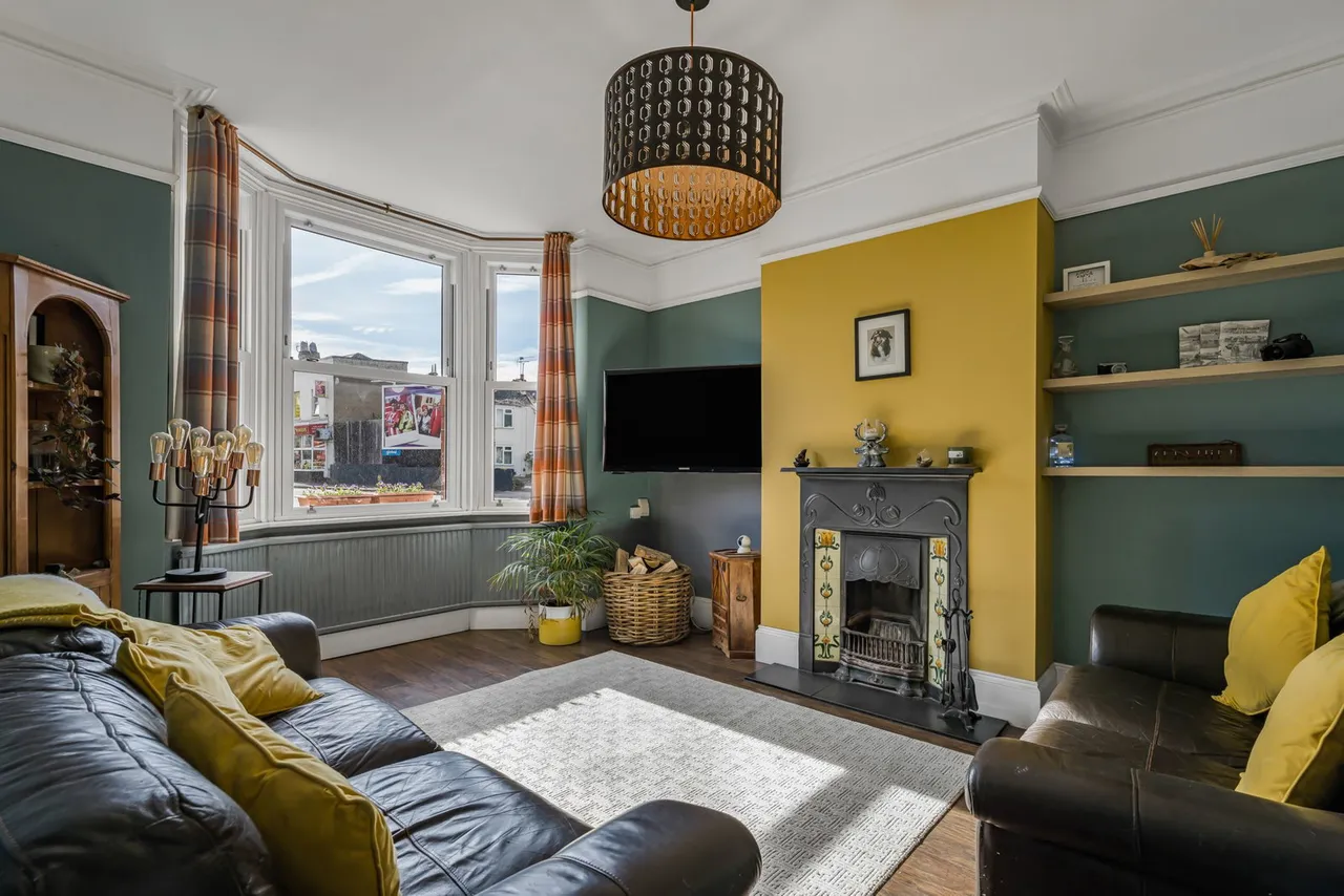Gloucester Road, Cheltenham, GL51, photo 2