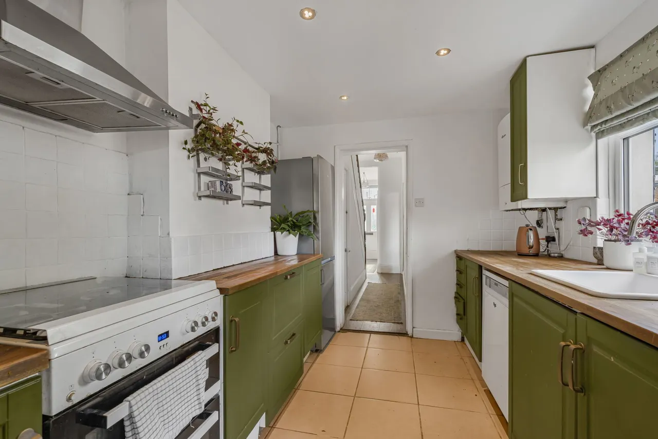 Gloucester Road, Cheltenham, GL51, photo 6