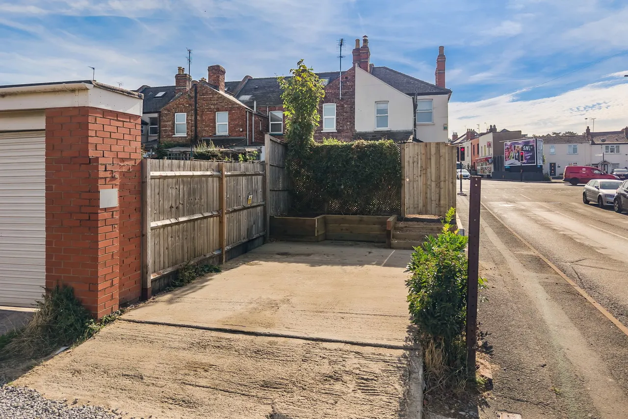 Gloucester Road, Cheltenham, GL51, photo 15