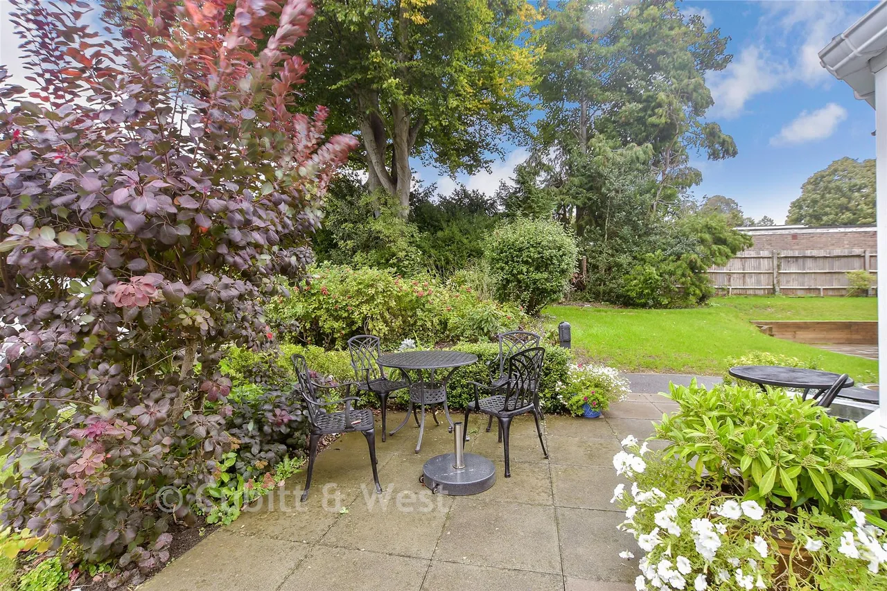 Grange Road, Uckfield, TN22, photo 2