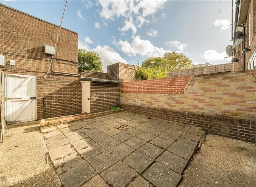Burrage Road, Blackheath, SE18, photo 7