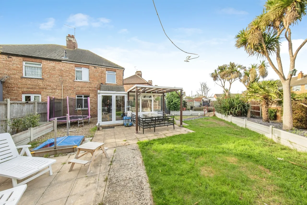 Knox Gardens, Clacton-On-Sea, CO15, photo 18