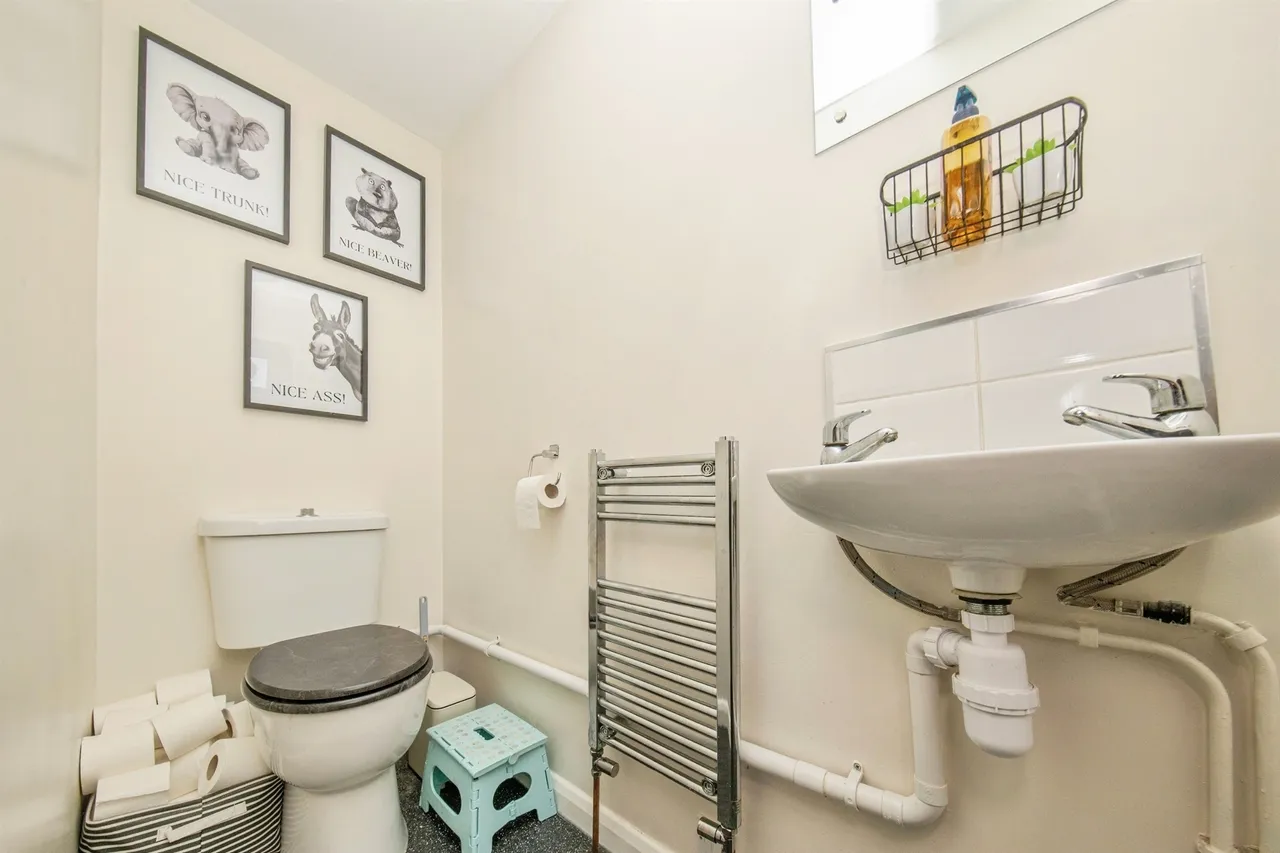 Knox Gardens, Clacton-On-Sea, CO15, photo 14