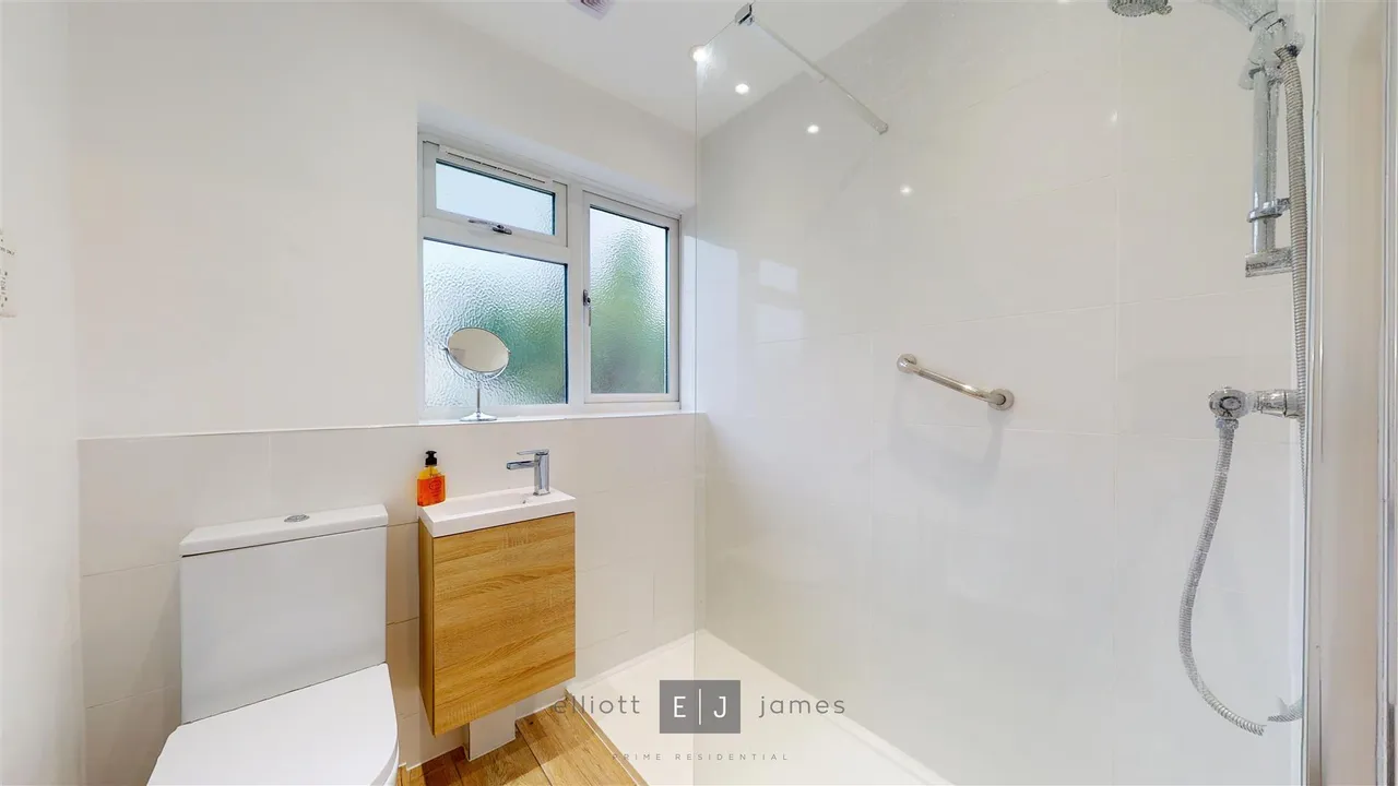 Rectory Lane, Loughton, photo 8
