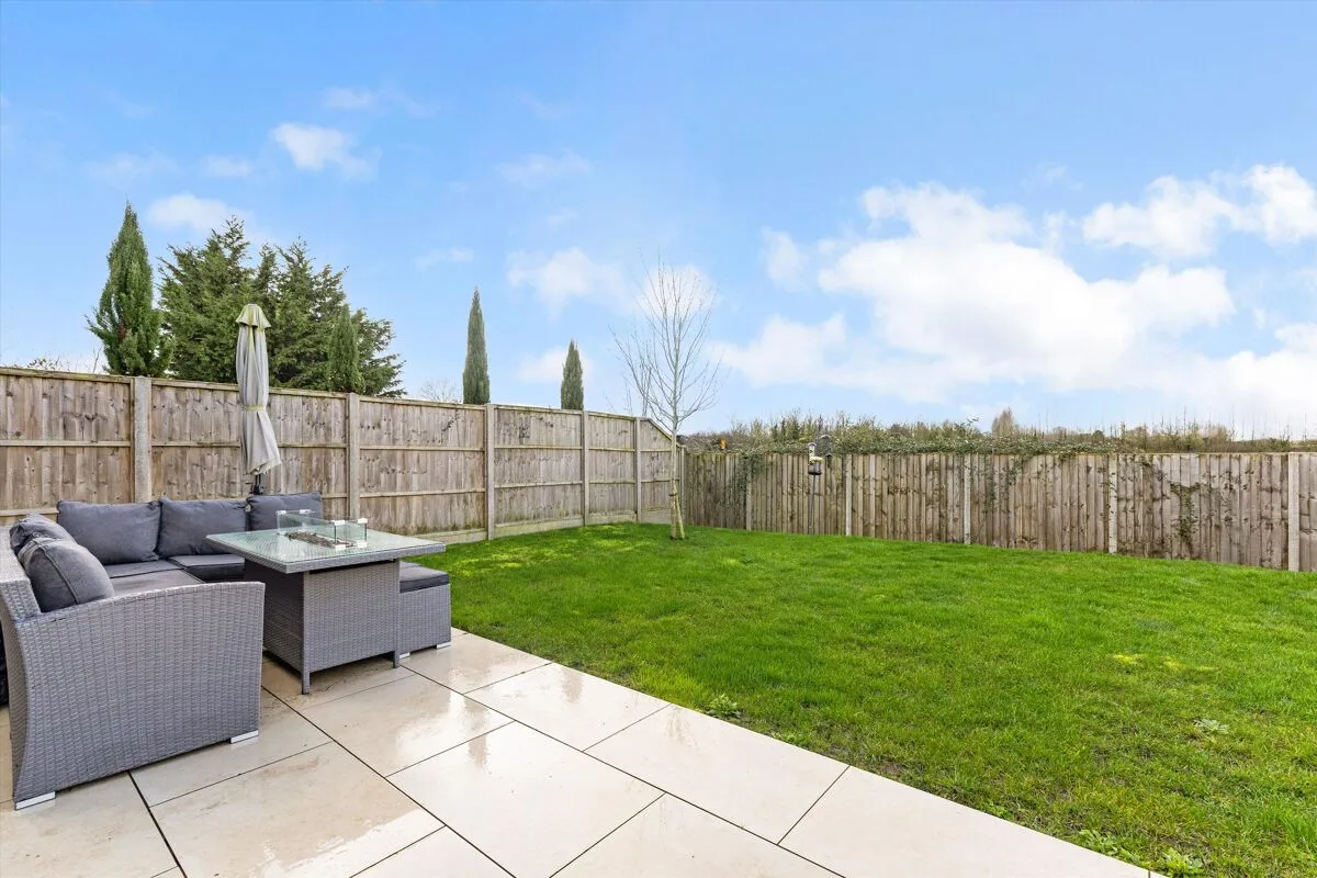 Cocks Lane, Warfield, RG42, photo 7